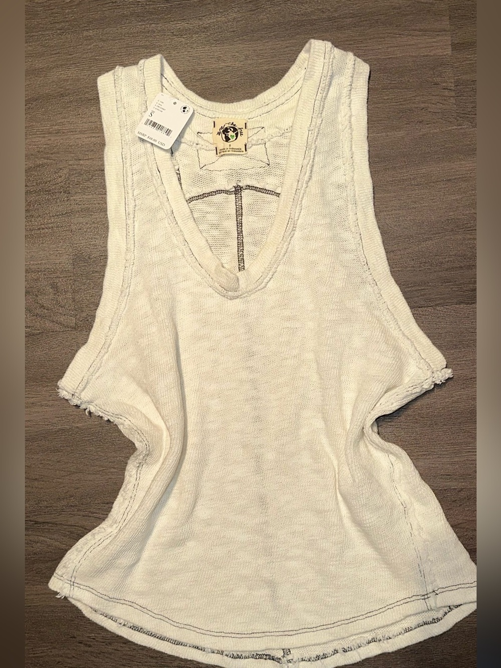 Free People / We The Free NWT Boho Tank Lightweight Women’s V-Neck - Size Small - Picture 3 of 11